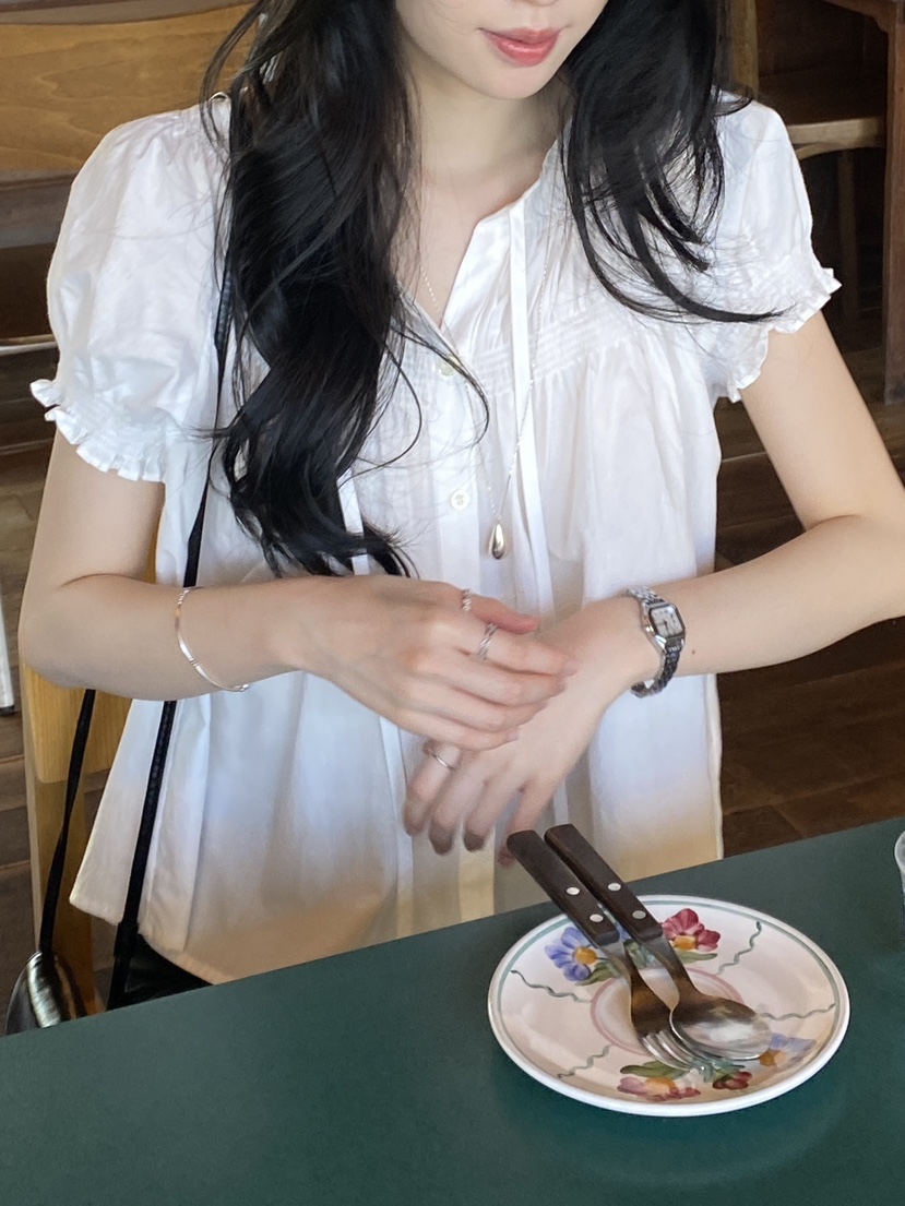 ERUME韓國代購女裝新品時尚職業人氣推薦休閑熱賣襯衫蕾絲衫ERUME襯衫/蕾絲衫