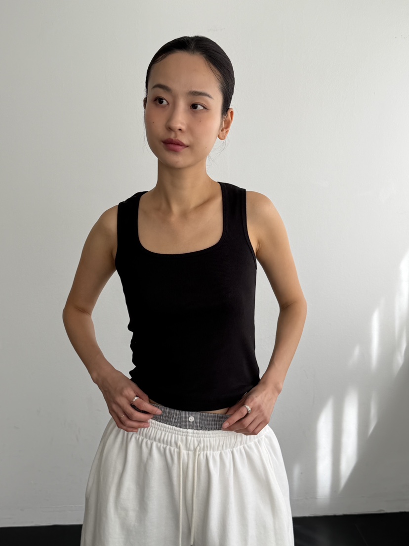 KARE/WEREPIECE韓國直郵女士新款26夏季26春夏時尚吊帶背心KARE/WEREPIECE吊帶/背心
