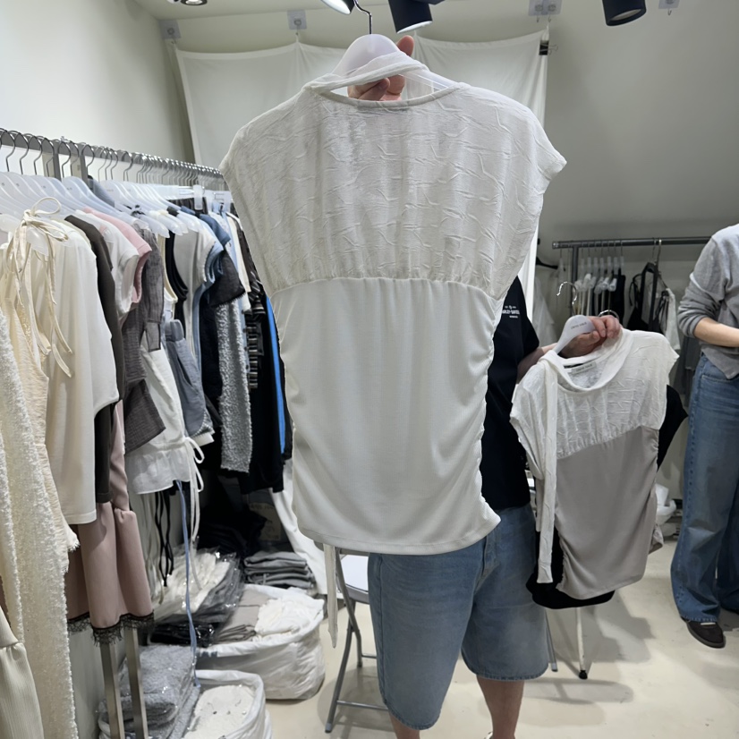 OWNS韓國東大門直郵女士新品時尚職業休閑熱賣推薦T恤含圍巾OWNS HAUST恤