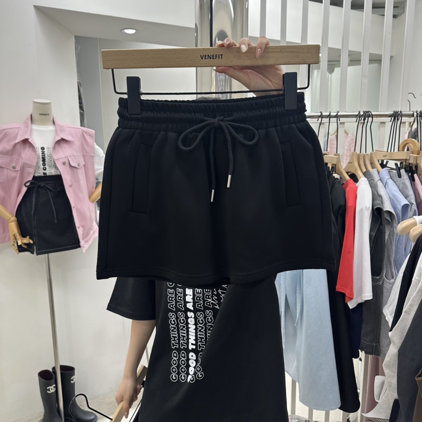 VENEFIT韓國東大門直郵女裝新款人氣熱賣職業休閑26春夏裙褲VENEFIT/JENNIE裙褲圖色2