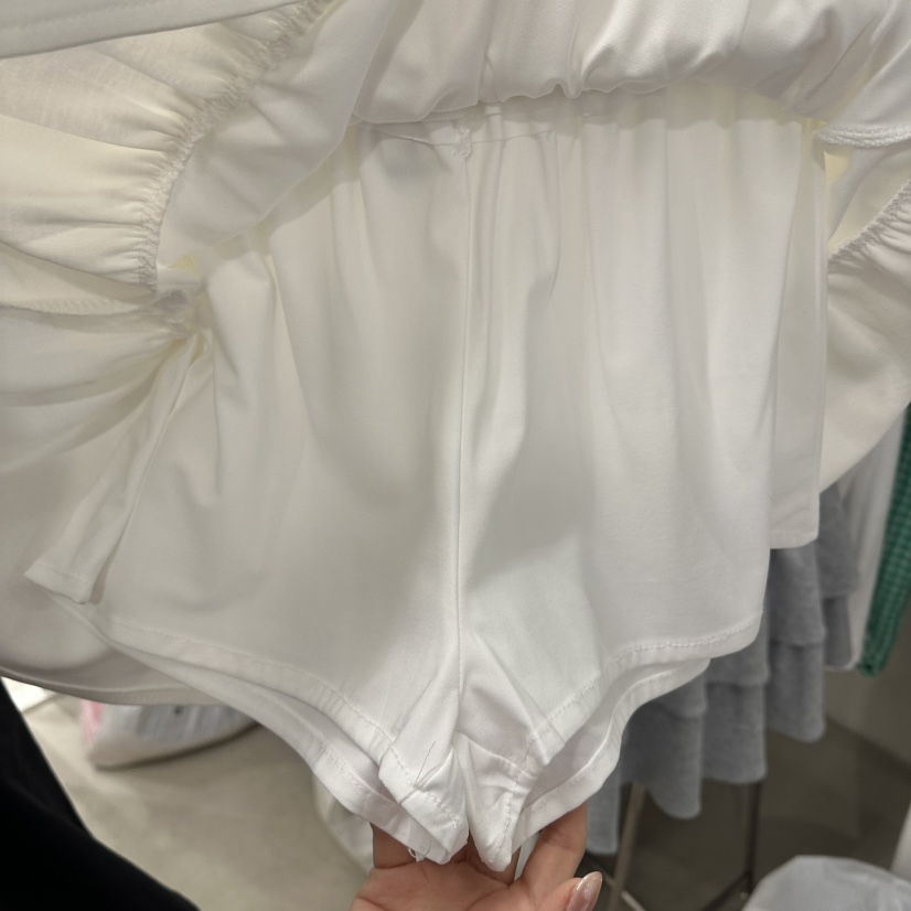 VENEFIT韓國直郵實拍女裝新品26夏季26春夏熱賣人氣職業裙褲VENEFIT/JENNIE裙褲