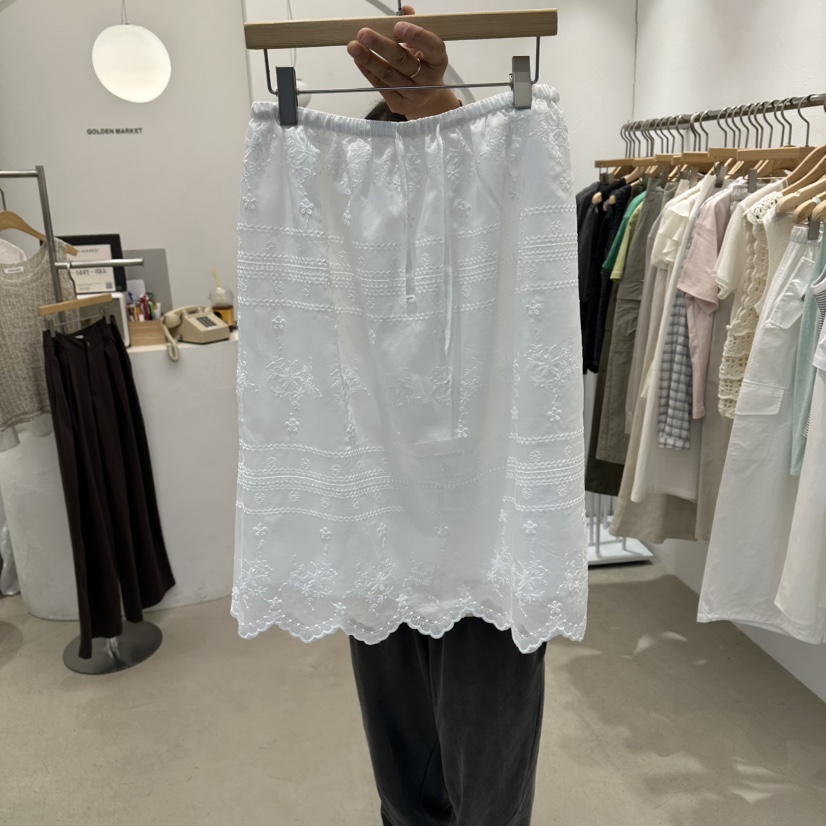 GOLDEN MARKET韓國東大門代購女士新款26夏季半身裙中短裙蕾絲GOLDEN MARKET半身裙/中短裙圖色1