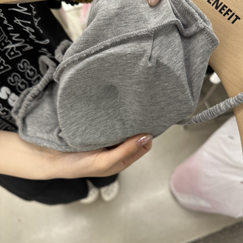 VENEFIT東大門實拍韓國女士新款26夏季職業26春夏吊帶背心VENEFIT/JENNIE吊帶/背心