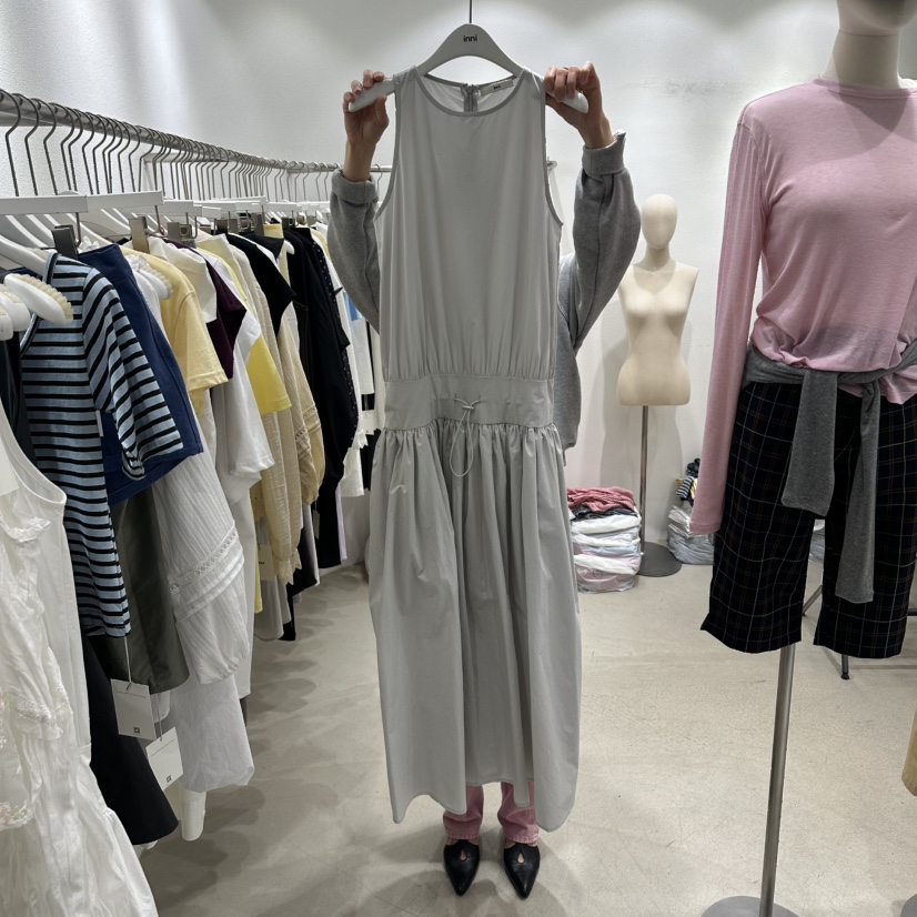 INNI韓國直郵女裝新品時尚26春夏熱賣推薦職業26夏季連衣裙inni連衣裙圖色2