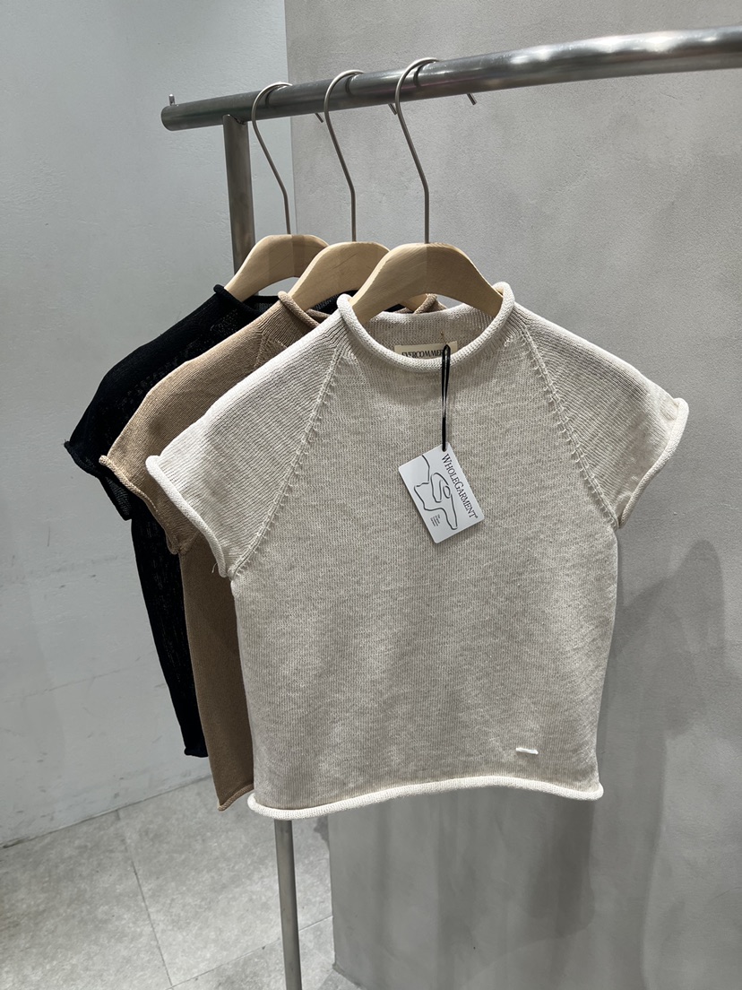 EVERCOMMERCE METICULOUSLY DESIGNED韓國代購女士新款熱賣針織衫EVERCOMMERCE METICULOUSLY DESIGNED針織衫