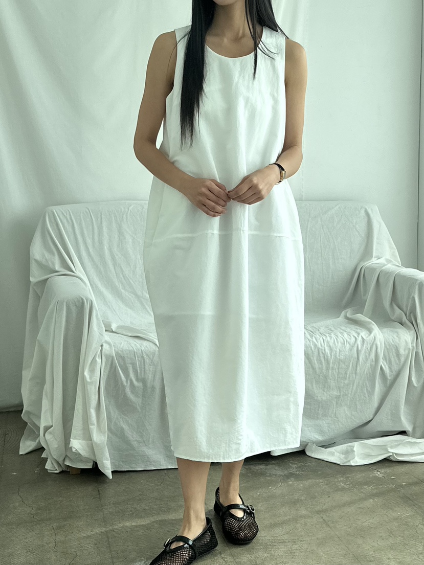 LE VASE韓國直郵實拍女裝新款時尚26夏季職業推薦連衣裙LE VASE連衣裙