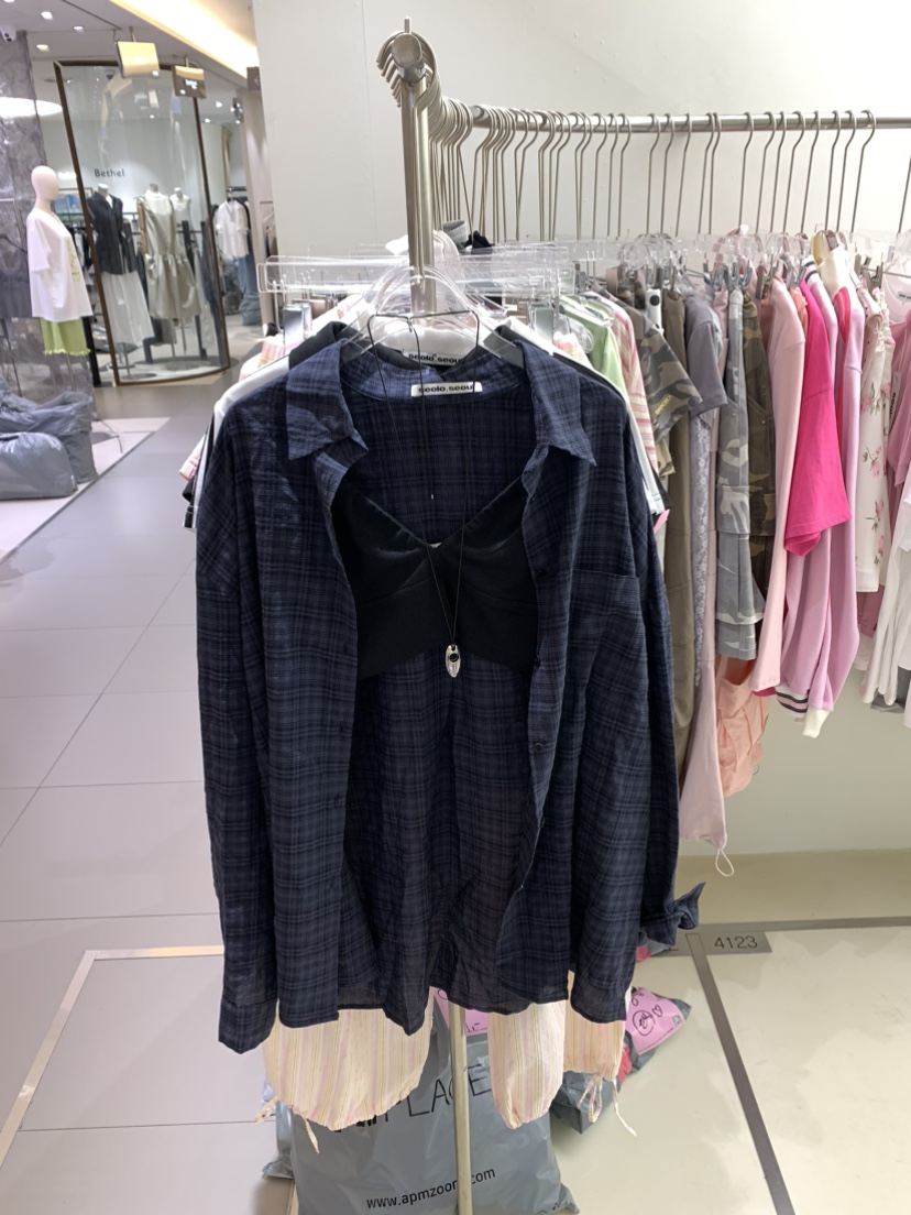 SEOLO韓國東大門直郵女士新品時尚26春夏襯衫蕾絲衫不含內搭Seolo seoul襯衫/蕾絲衫