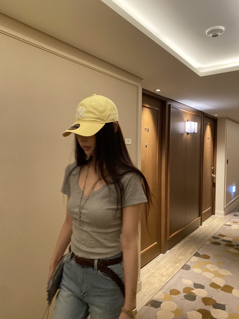 FOUREIGHT韓國直郵實拍女裝新品26春夏時尚人氣熱賣休閑T恤FOUR EIGHTT恤