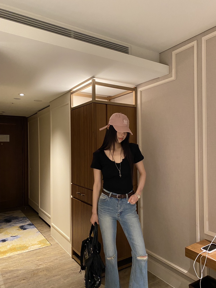 FOUREIGHT韓國直郵實拍女裝新品26春夏時尚人氣熱賣休閑T恤FOUR EIGHTT恤