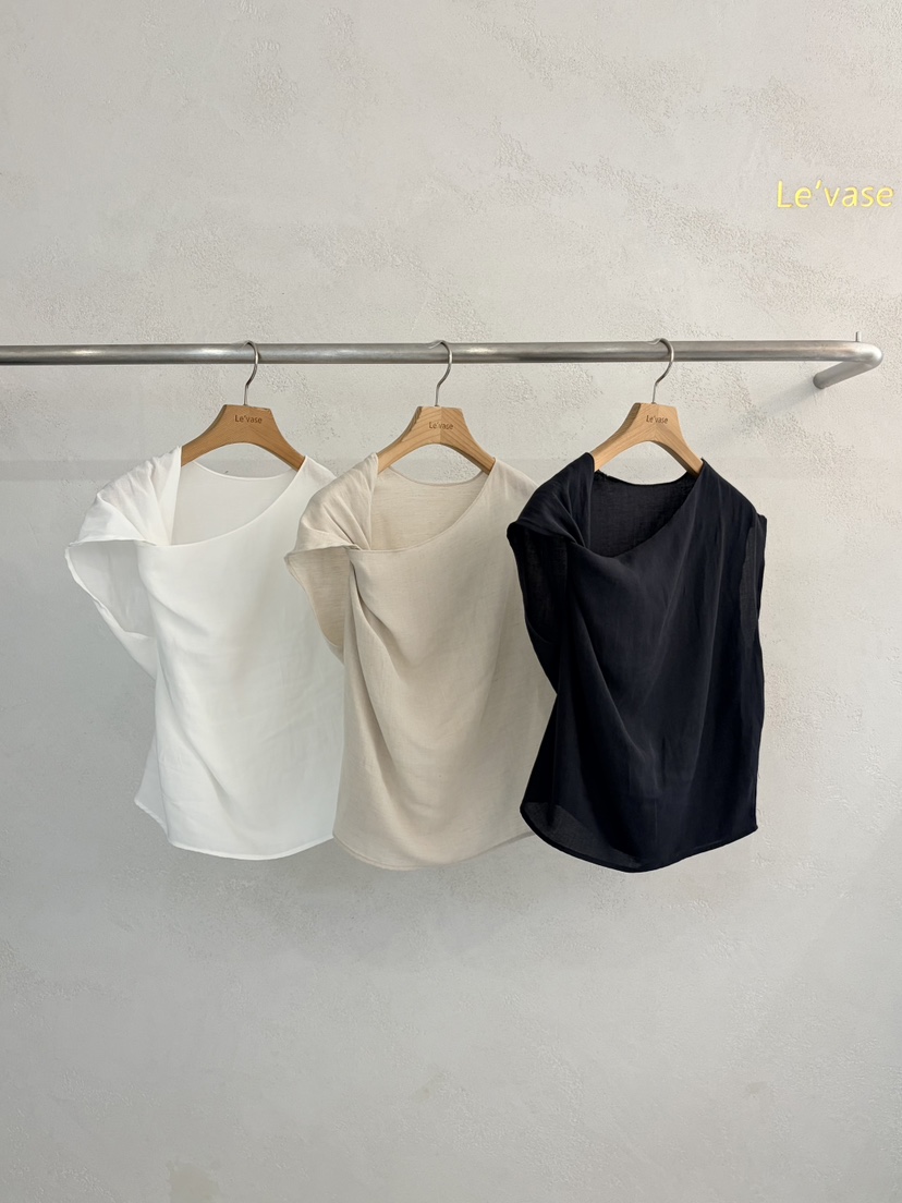 LE VASE韓國直郵女裝新品26春夏熱賣職業時尚推薦吊帶背心LE VASE吊帶/背心
