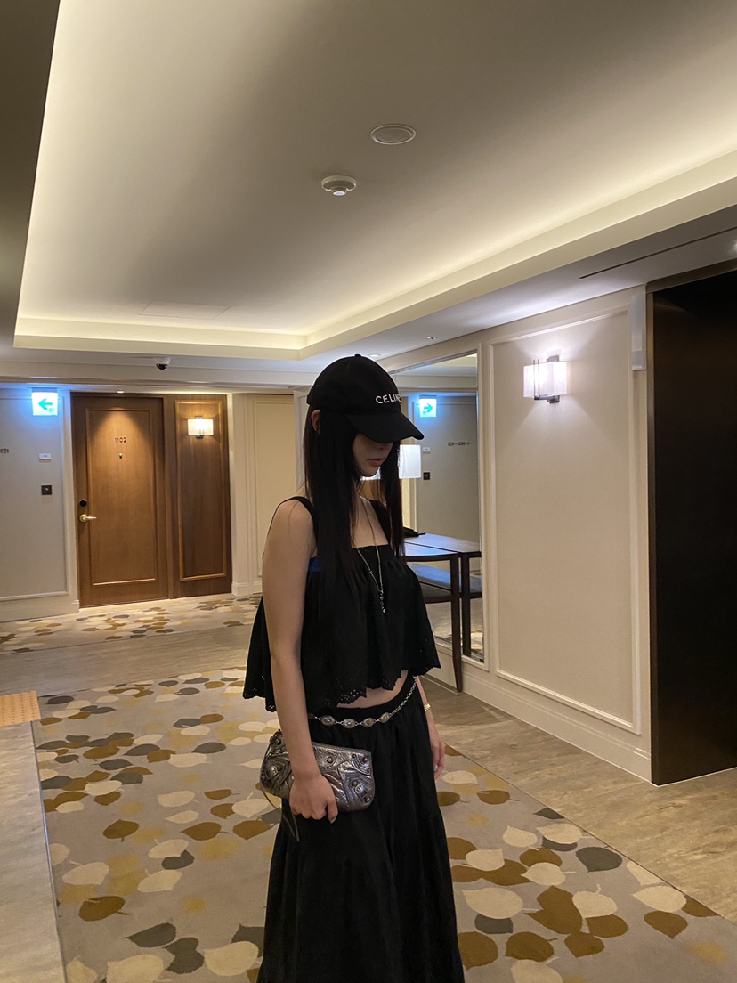 FOUREIGHT東大門實拍韓國女裝新品熱賣休閑26春夏人氣長裙FOUR EIGHT長裙