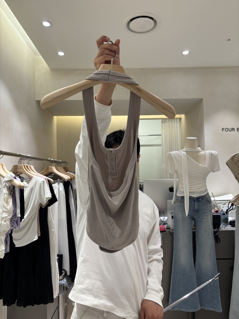 FOUREIGHT韓國直郵女裝新品人氣熱賣時尚職業26夏季吊帶背心FOUR EIGHT吊帶/背心