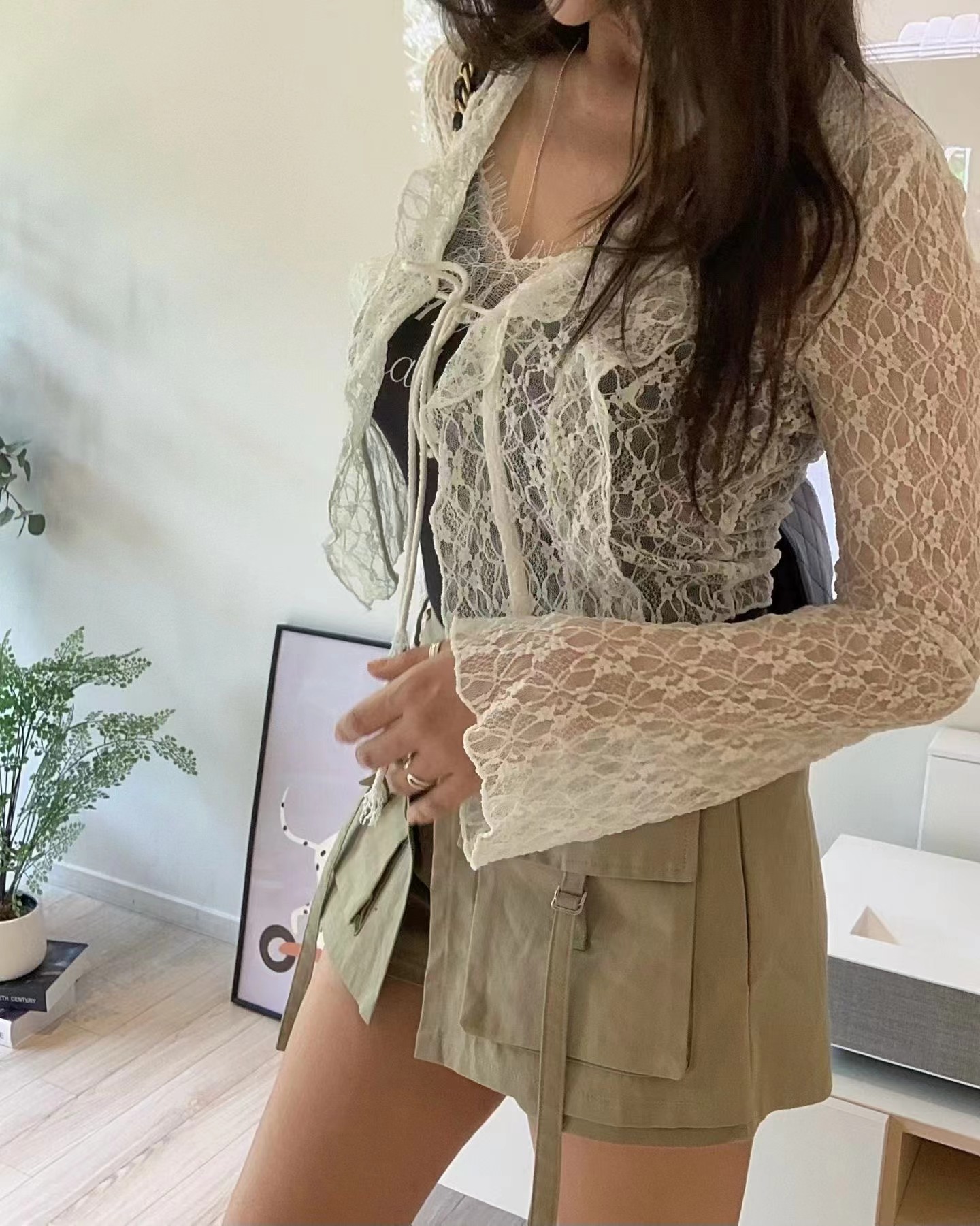 BLACK LINE東大門實拍韓國女士新款26春夏襯衫蕾絲衫不含內搭柔軟蕾絲BLACK LINE襯衫/蕾絲衫
