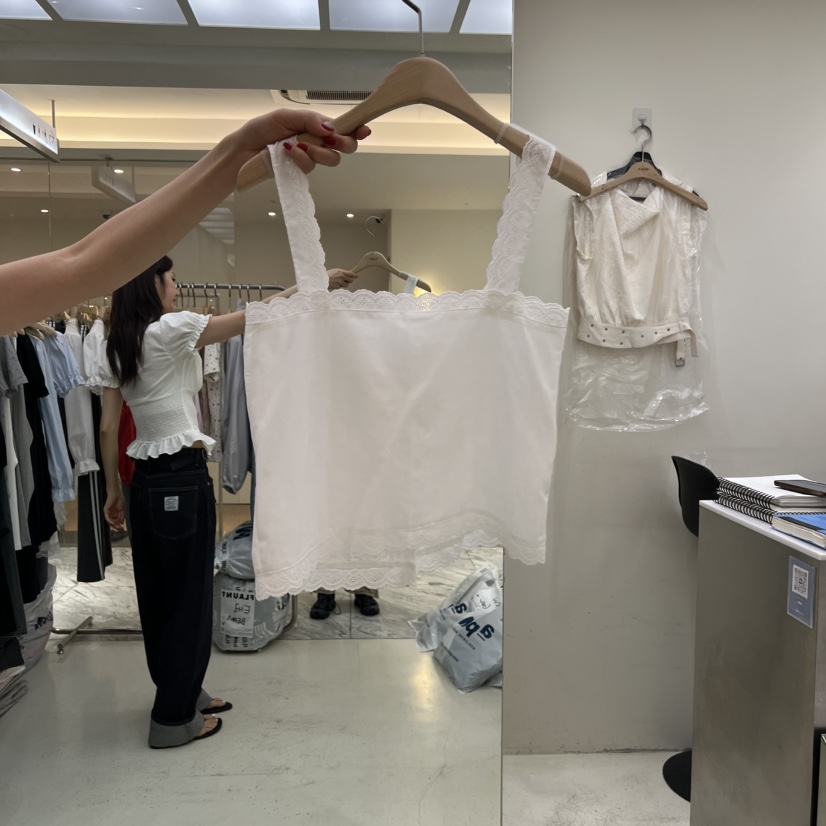 FLAUNT韓國直郵女裝新款26夏季人氣熱賣時尚吊帶背心刺繡FLAUNT吊帶/背心