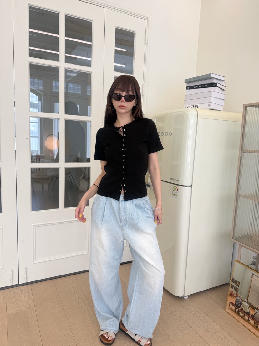 LUMIPLE韓國東大門直郵女裝新款熱賣26春夏人氣推薦T恤孔眼LUMIPLET恤