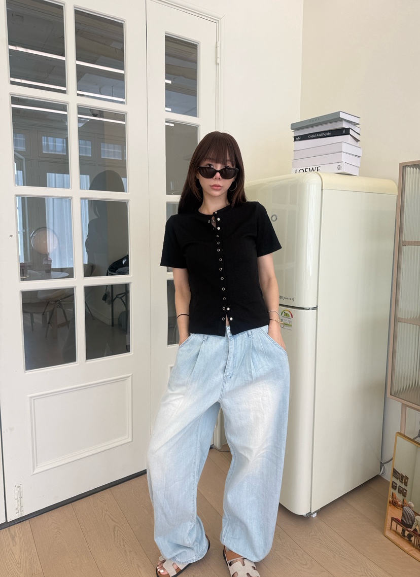 LUMIPLE韓國東大門直郵女裝新款熱賣26春夏人氣推薦T恤孔眼LUMIPLET恤