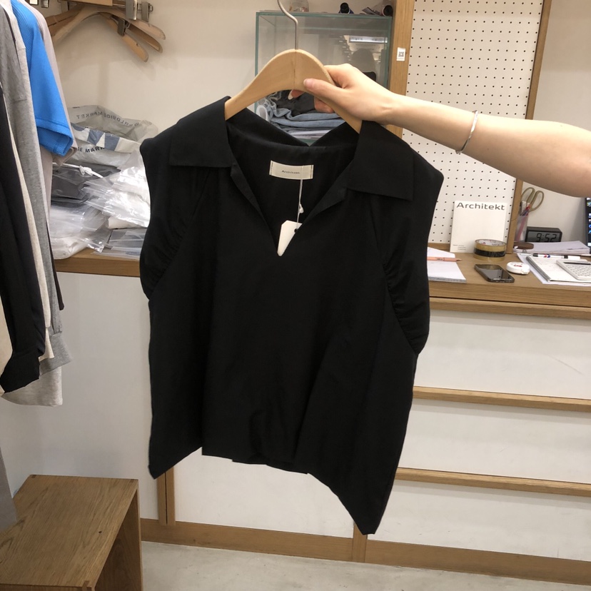 ARCHITEKT韓國代購女裝新品26春夏熱賣休閑26夏季吊帶背心ARCHITEKT吊帶/背心圖色2