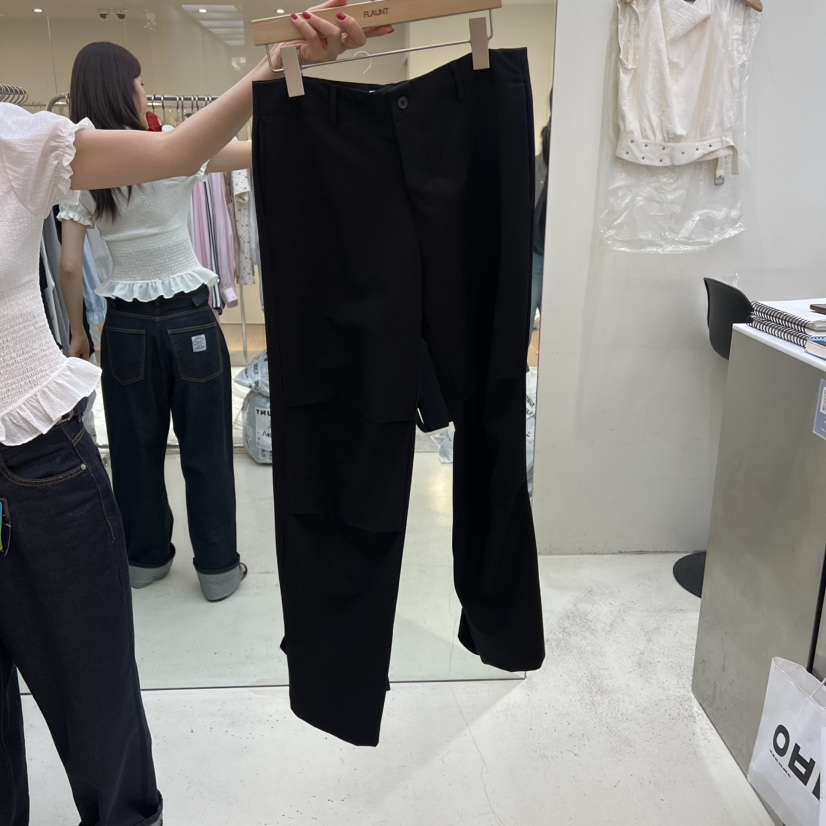 FLAUNT東大門實拍韓國女裝新款熱賣26春夏時尚休閑休閑褲FLAUNT休閑褲圖色2