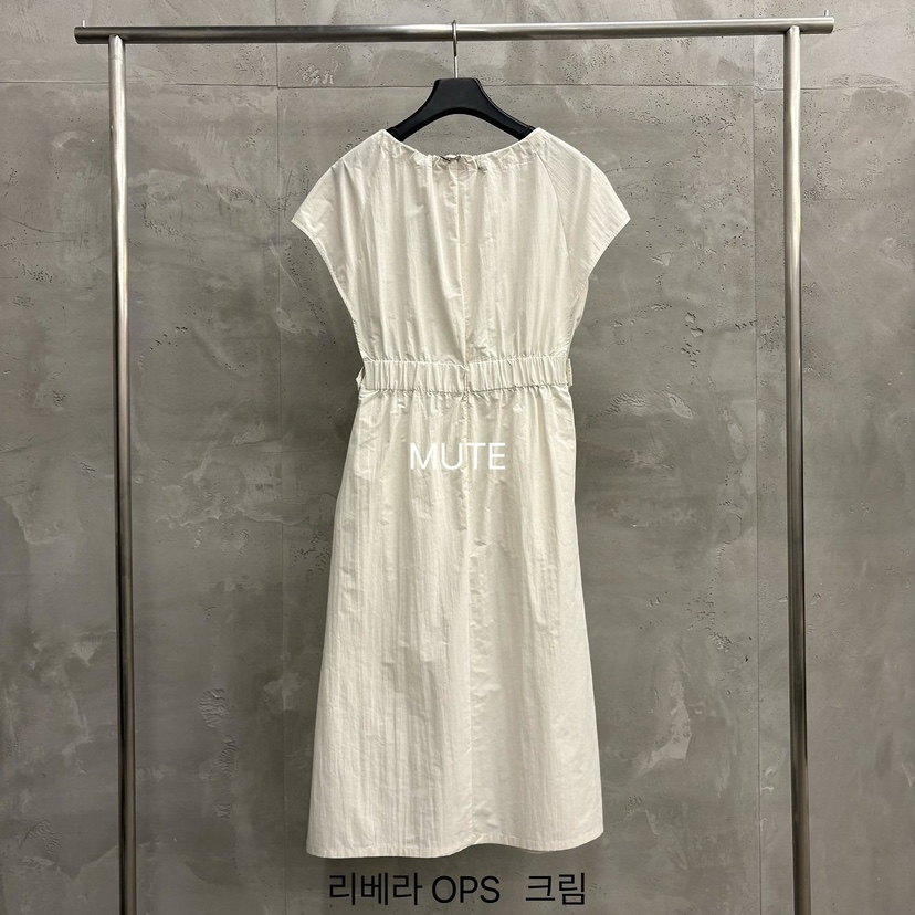 MUTE-P韓國直郵女士新款推薦26夏季時尚熱賣人氣26春夏連衣裙MUTE連衣裙