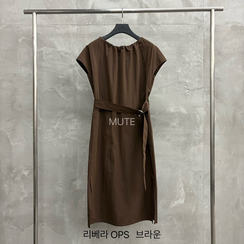 MUTE-P韓國直郵女士新款推薦26夏季時尚熱賣人氣26春夏連衣裙MUTE連衣裙圖色2