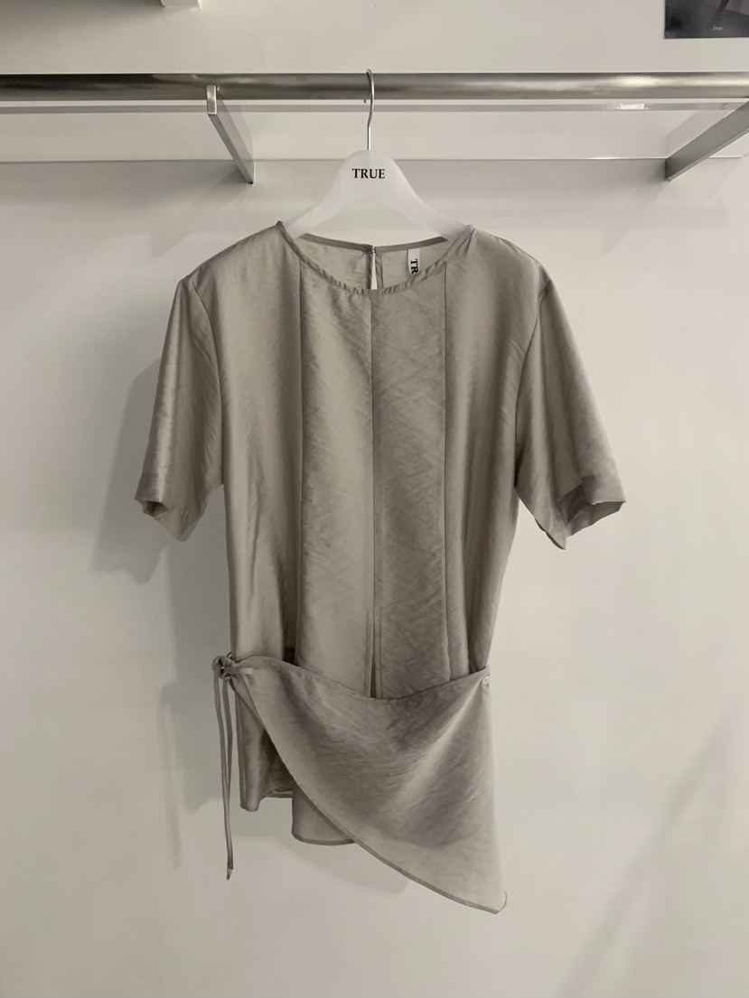 TRUE韓國直郵女士新品時尚熱賣26夏季26春夏人氣襯衫蕾絲衫TRUE襯衫/蕾絲衫圖色2
