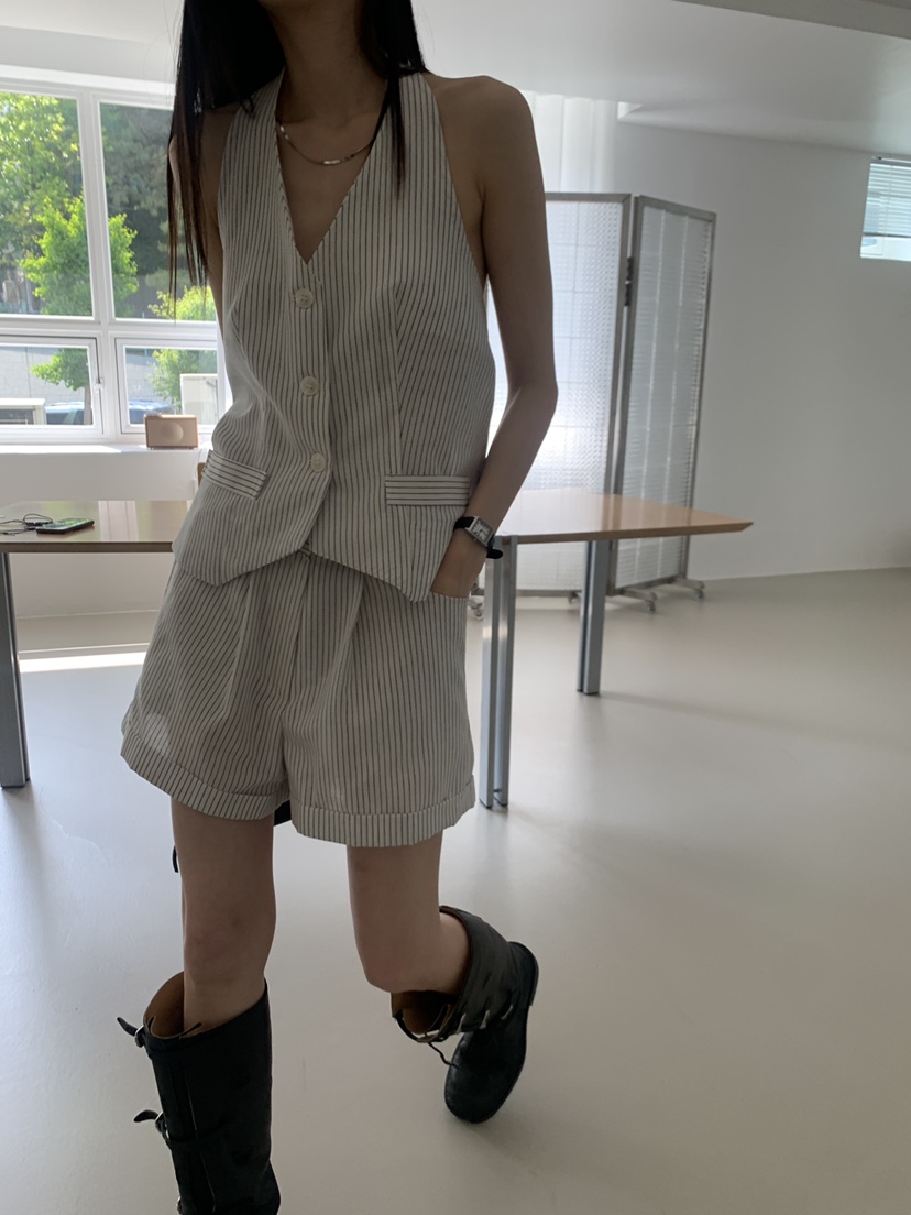TRUE韓國東大門代購女裝新品26春夏人氣休閑熱賣吊帶背心TRUE吊帶/背心