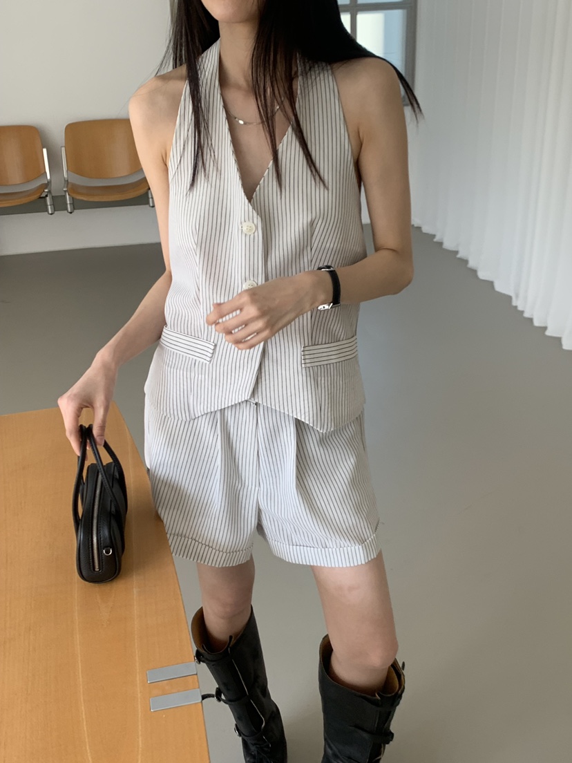 TRUE韓國東大門代購女裝新品26春夏人氣休閑熱賣吊帶背心TRUE吊帶/背心