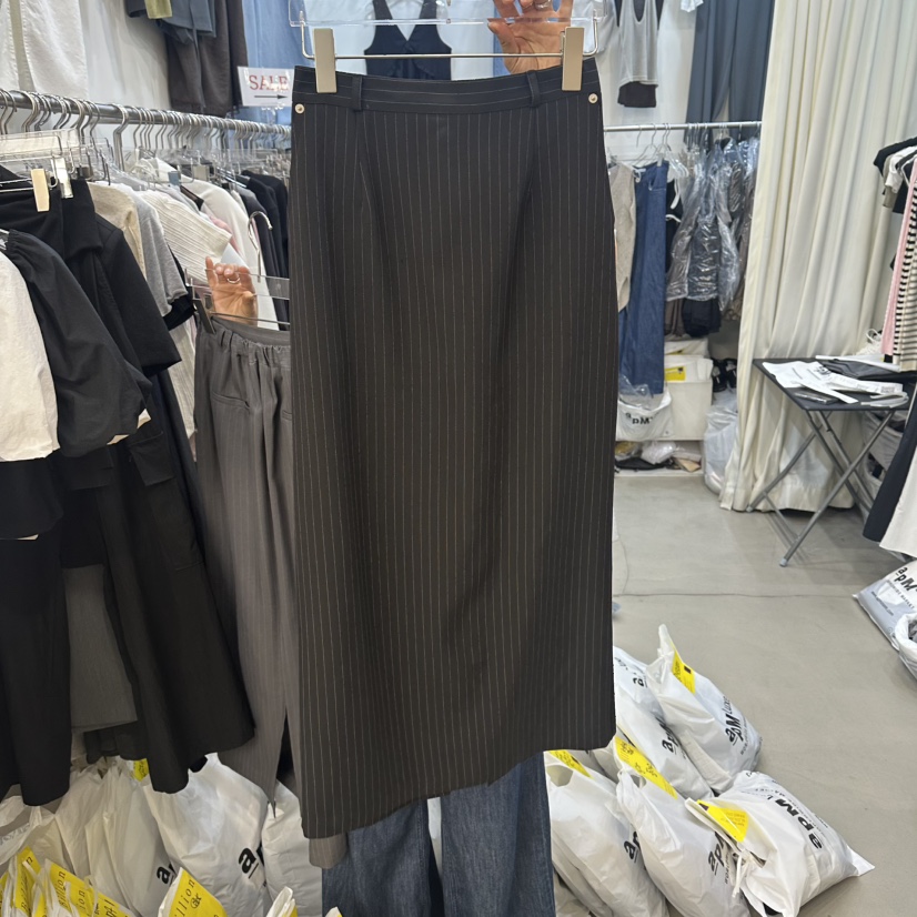 BILLION-L韓國東大門直郵女士新品職業26春夏熱賣推薦長裙BILLION-L長裙圖色2
