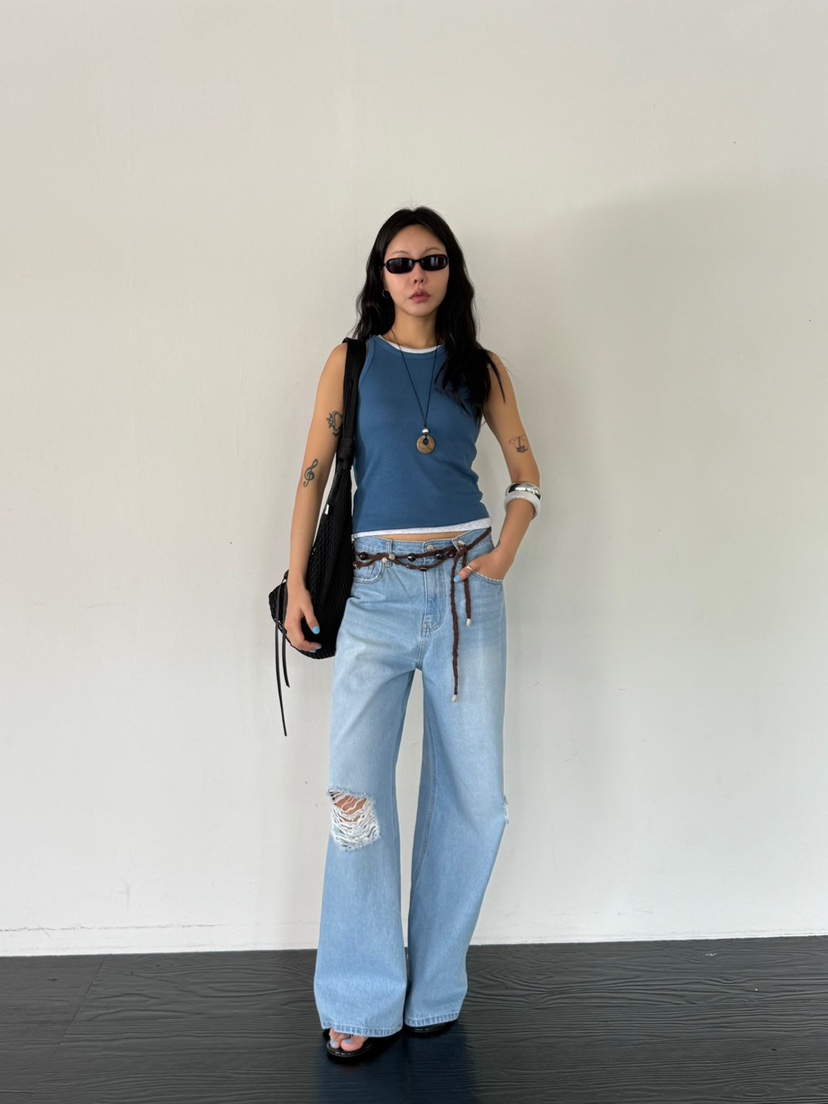 LIMLIMLIM東大門實拍韓國女裝新品休閑牛仔褲不含腰帶復古破洞LIM LIM LIM牛仔褲