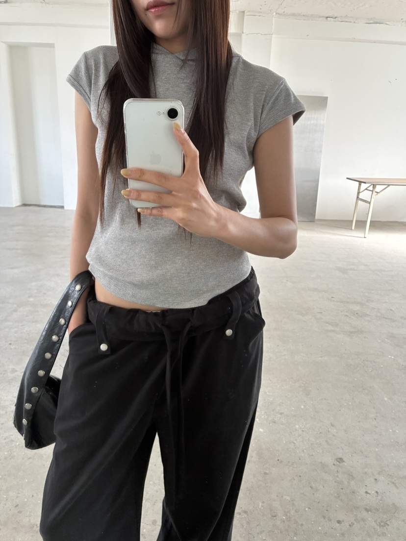 ACME韓國直郵女士新品休閑人氣時尚職業推薦熱賣T恤連帽衫ACMET恤