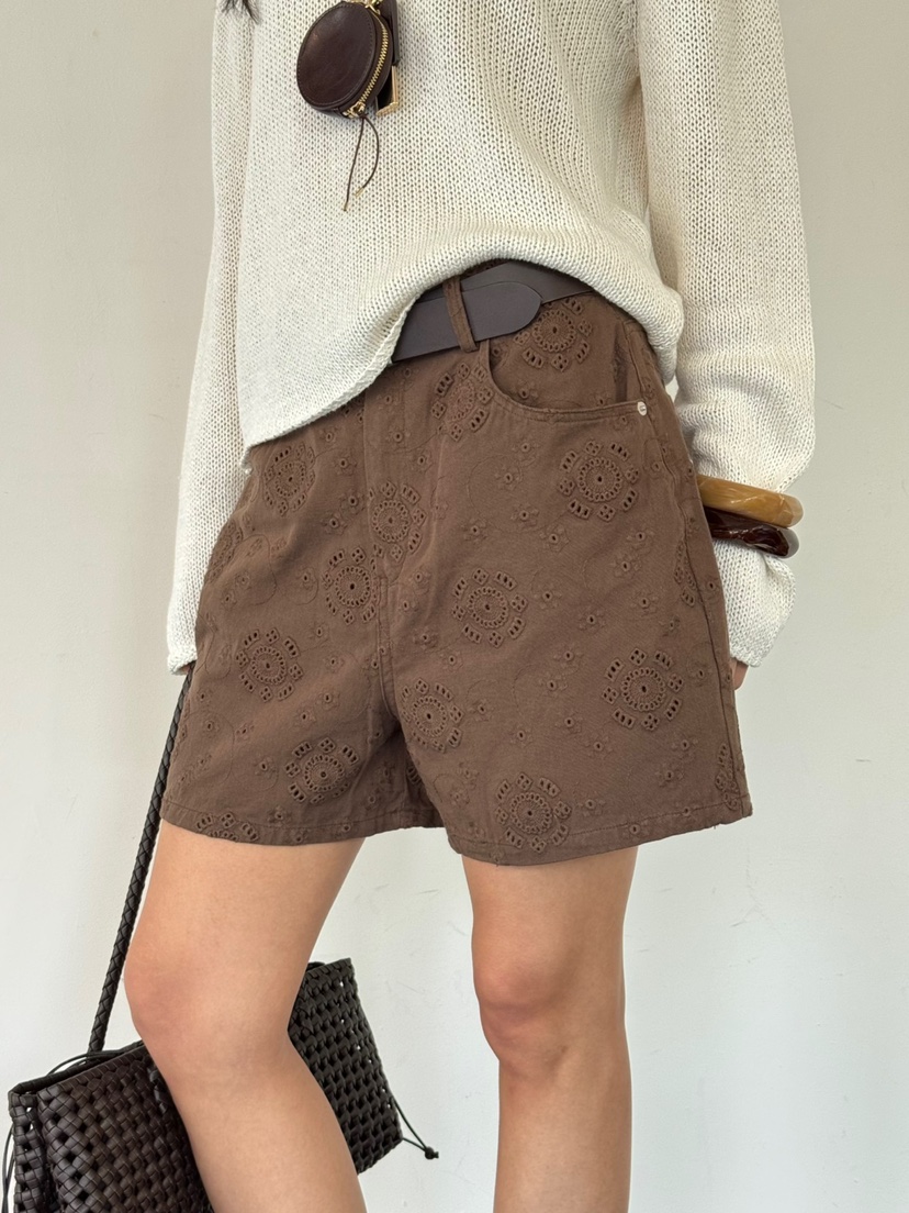 LIMLIMLIM韓國東大門代購女士新品26春夏短褲不含腰帶刺繡LIM LIM LIM短褲圖色2