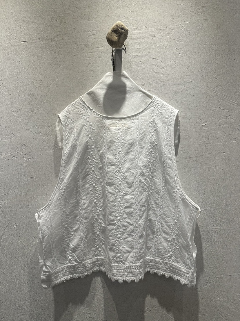 AT NOTE韓國代購女裝新款休閑熱賣人氣26春夏吊帶背心蕾絲AT NOTE吊帶/背心