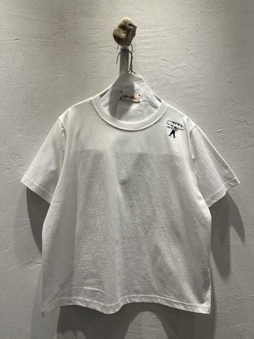 AT NOTE東大門實拍韓國女裝新款26夏季休閑熱賣職業T恤刺繡AT NOTET恤圖色1
