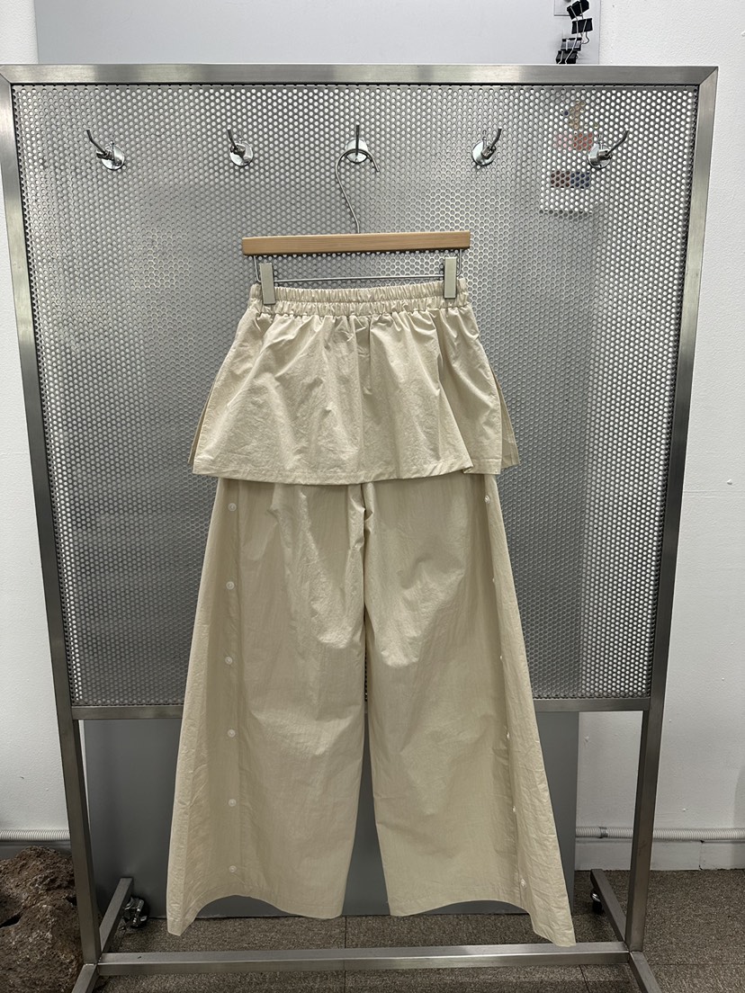 HUE/ERIA韓國東大門直郵女裝新款時尚休閑職業推薦26夏季裙褲HUE/ERIA裙褲
