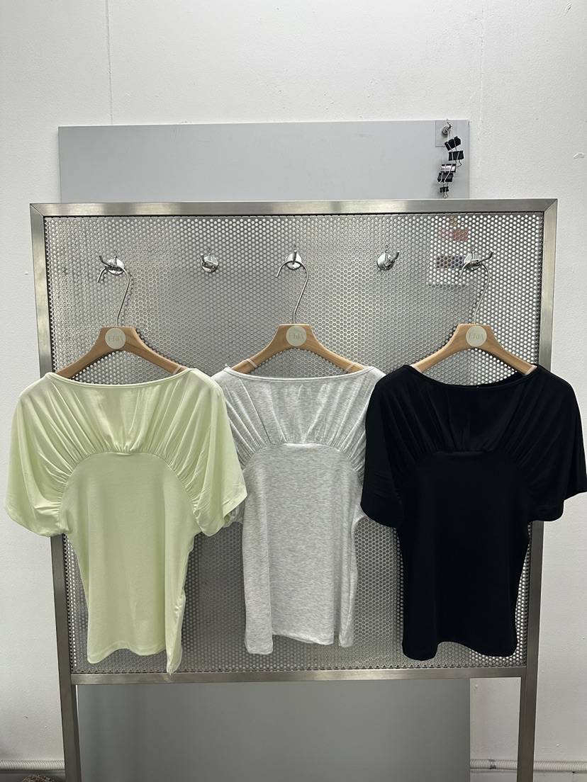 HUE/ERIA東大門實拍韓國女裝新品熱賣26春夏職業T恤褶皺HUE/ERIAT恤