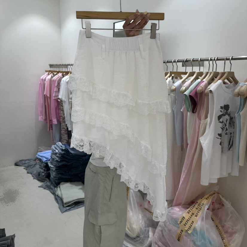 REPELLER韓國直郵女士新品時尚半身裙中短裙不對稱荷葉邊蕾絲REPELLER半身裙/中短裙