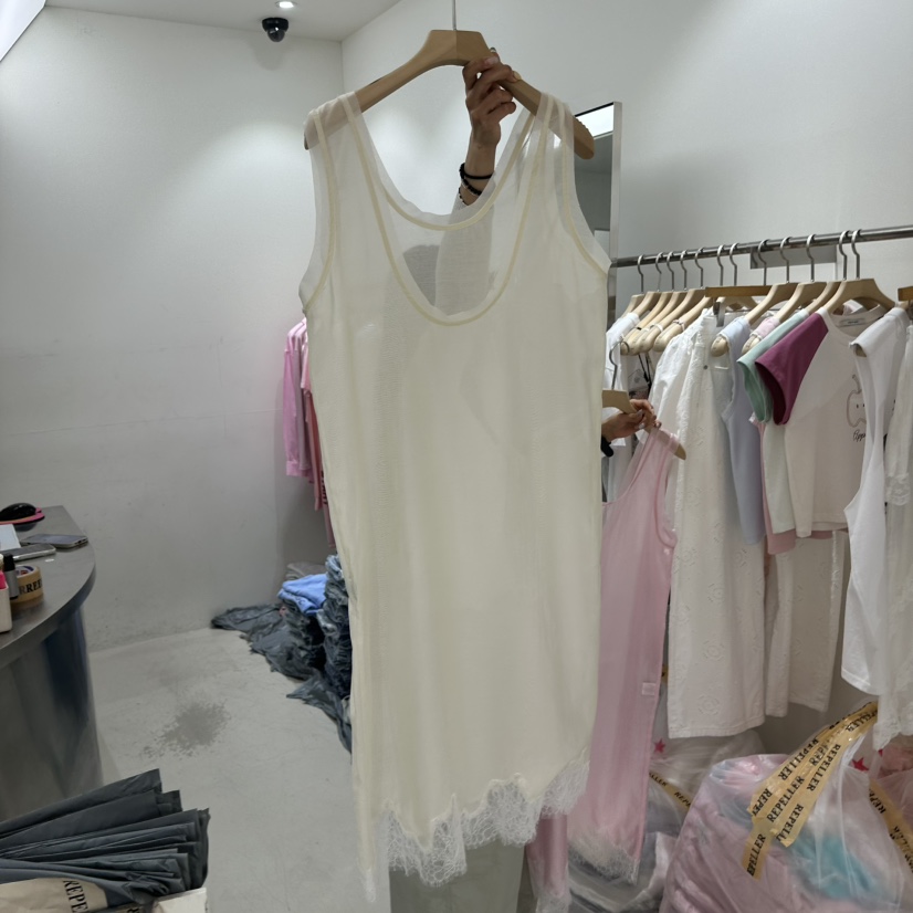 REPELLER韓國直郵女裝新款26春夏熱賣時尚連衣裙透視蕾絲REPELLER連衣裙