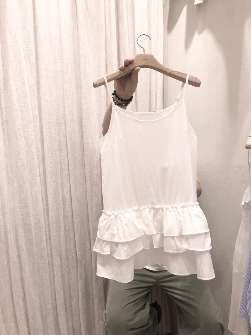 AHOY韓國東大門直郵女士新品26夏季人氣時尚連衣裙荷葉邊AHOY連衣裙圖色1