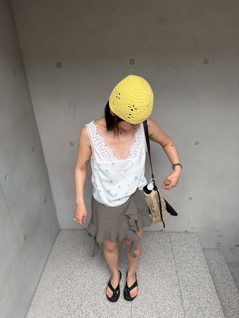 OLI SEOUL東大門實拍韓國女裝新款時尚職業人氣吊帶背心OLI SEOUL吊帶/背心