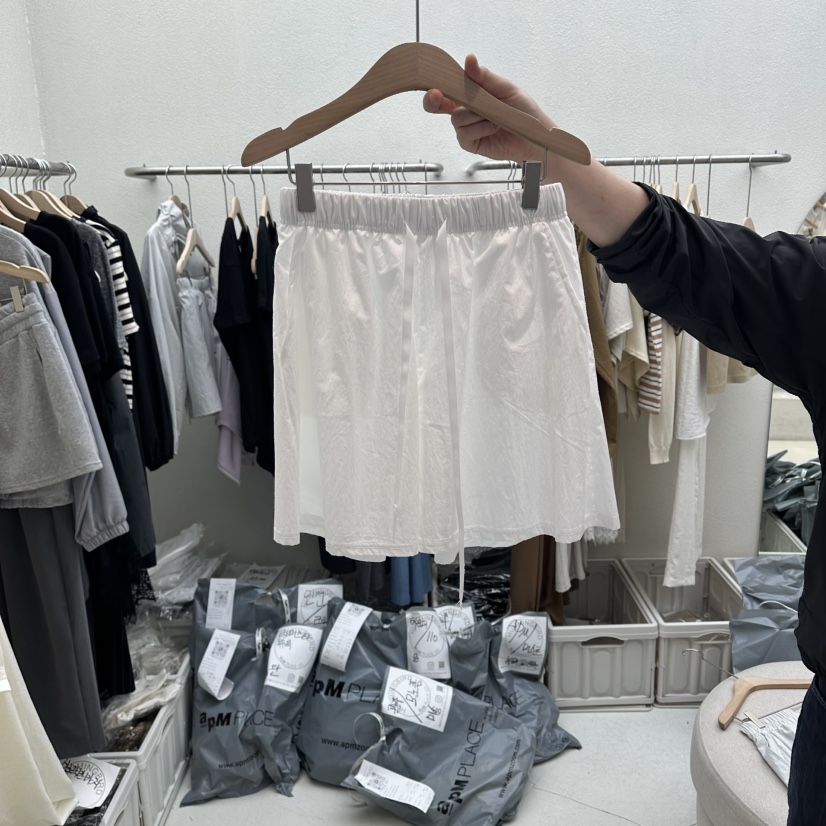HUMMING BIRD韓國直郵實拍女裝新品26春夏26夏季休閑短褲HUMMING BIRD短褲圖色1