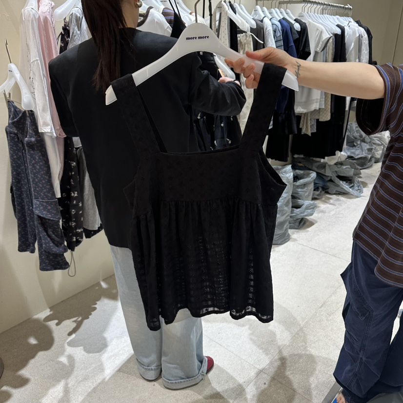 MOREMORE韓國東大門代購女裝新品休閑26夏季職業吊帶背心more more吊帶/背心圖色2