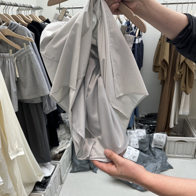 HUMMING BIRD東大門實拍韓國女士新品休閑人氣長裙防風衣HUMMING BIRD長裙