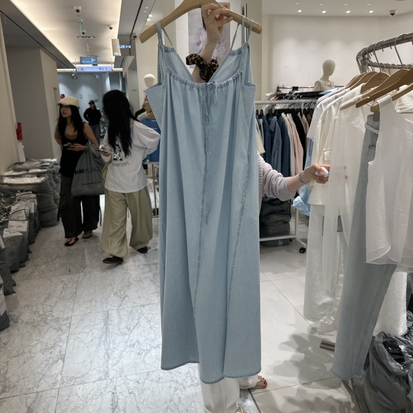 BLUEI-D/N SHARP韓國直郵女裝新款熱賣26夏季時尚連衣裙Blue i-d/N SHARP連衣裙