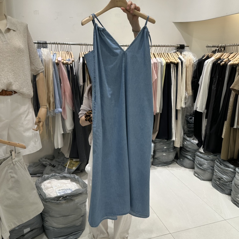 BLUEI-D/N SHARP韓國直郵女裝新款熱賣26夏季時尚連衣裙Blue i-d/N SHARP連衣裙圖色2深色