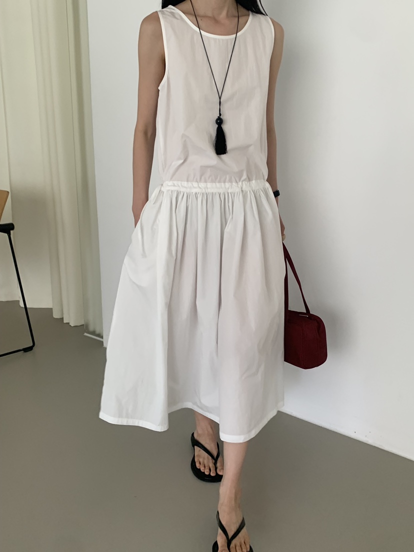 VAARA韓國直郵女士新品26春夏26夏季熱賣休閑職業推薦連衣裙VAARA連衣裙
