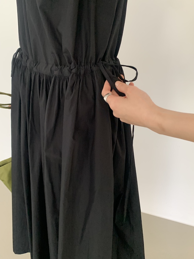 VAARA韓國直郵女士新品26春夏26夏季熱賣休閑職業推薦連衣裙VAARA連衣裙