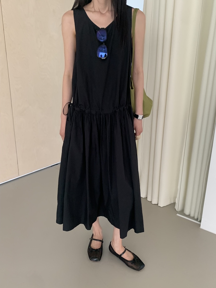 VAARA韓國直郵女士新品26春夏26夏季熱賣休閑職業推薦連衣裙VAARA連衣裙