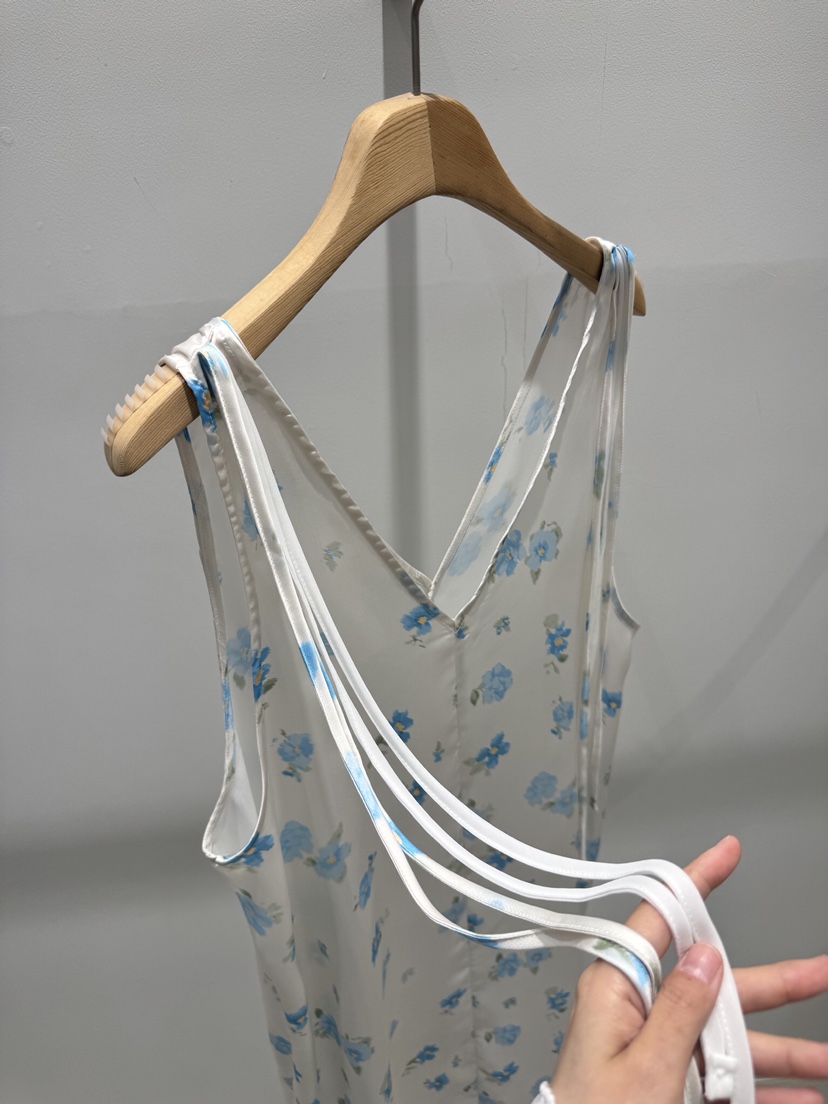 MELTED-P韓國直郵女士新品推薦人氣時尚熱賣職業26春夏連衣裙MELTED-P連衣裙