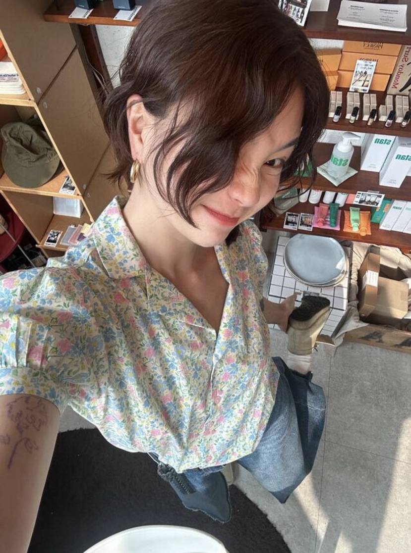 LETAILOR韓國東大門直郵女士新款26春夏推薦26夏季襯衫蕾絲衫LETAILOR襯衫/蕾絲衫