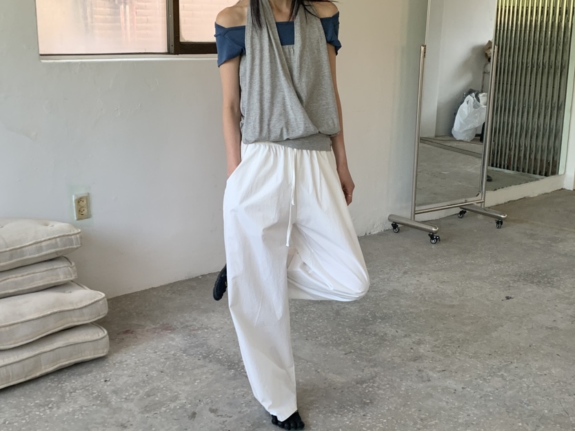 VAARA東大門實拍韓國女裝新款人氣休閑推薦熱賣26春夏吊帶背心VAARA吊帶/背心